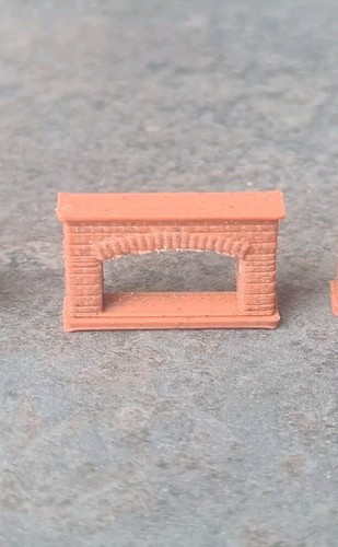 Model Railway Brick Red Colour Fireplace X5 Pieces HO OO Scale 24mm X 14mm Size - Picture 5 of 7