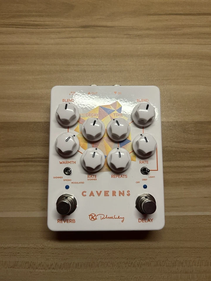 Pedal de efectos de retardo/reverb Keeley Caverns V2 Foto 3 de 4