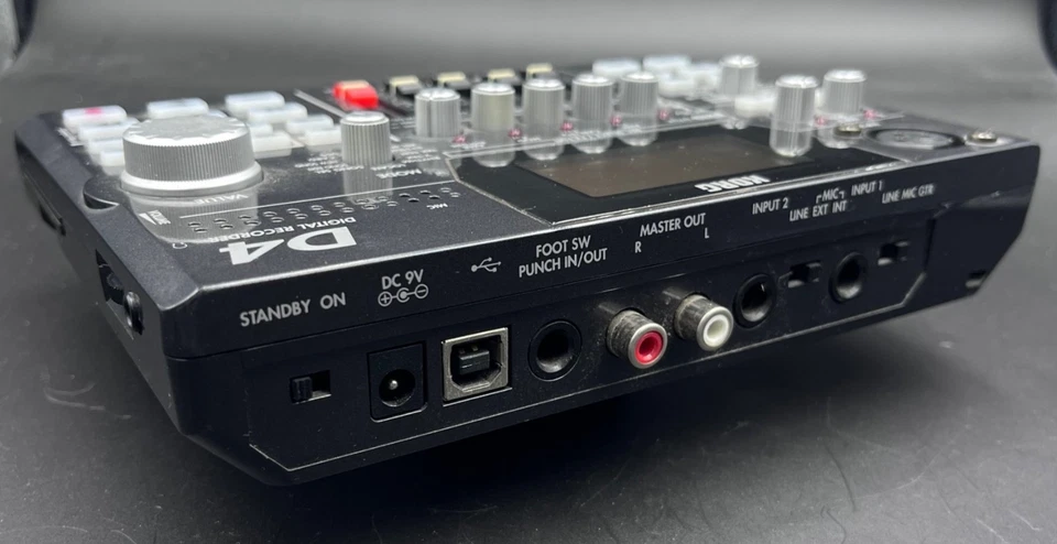 Korg D4 Compact 4-Track Digital Recorder - Image 3 of 3