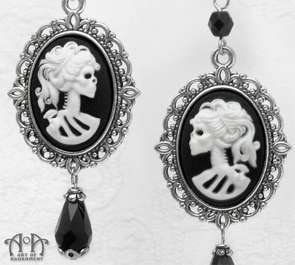 Gothic Punk Lolita LADY SKELETON CAMEO EARRINGS Skull White Black Silver Beaded - Image 2 of 2