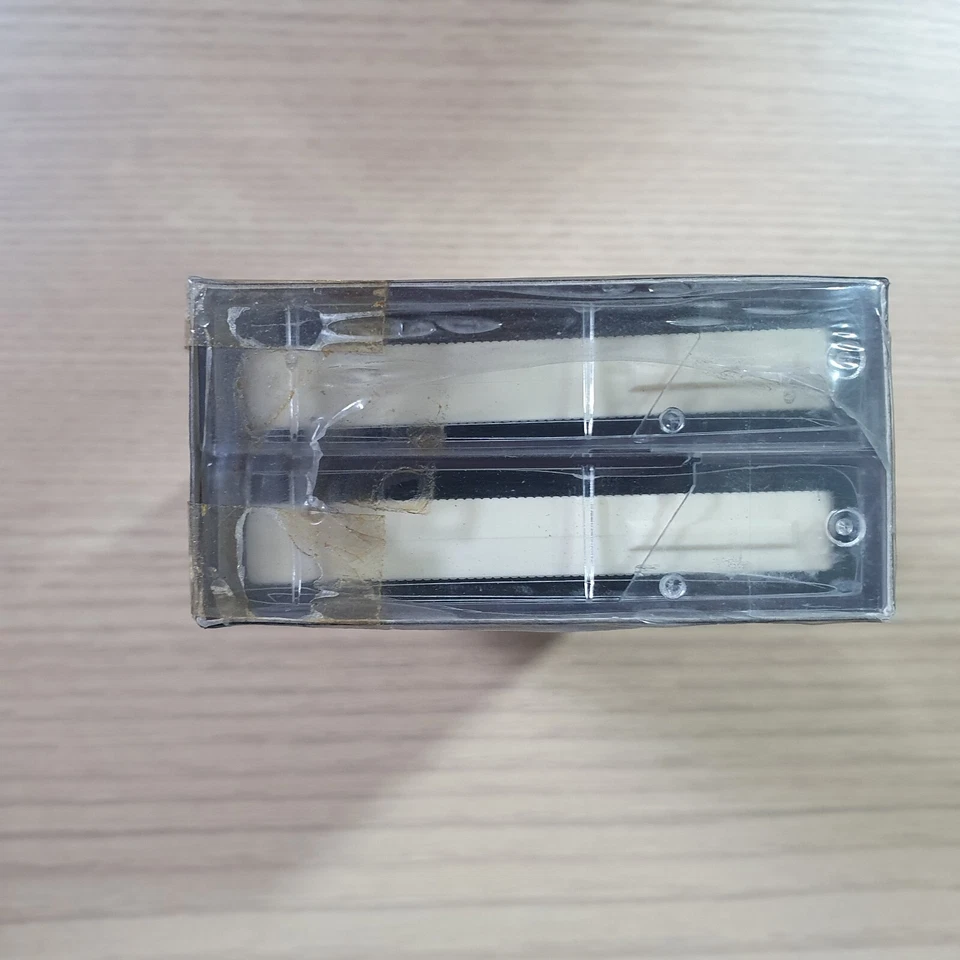 Santana – The Beginning Korea Orig Cassette Tape Sealed New - Image 4 of 4