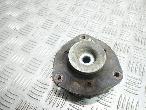 Seat Ibiza III (6L) 2005 Vorne links Lagerbock Federbein 6N0412331E UST44522