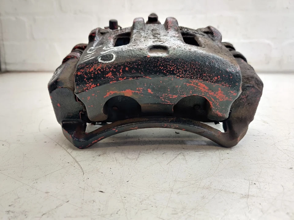 CHEVROLET CAPTIVA 2012/ 2.2 RIGHT FRONT BRAKE CALIPER  - Image 2 of 3