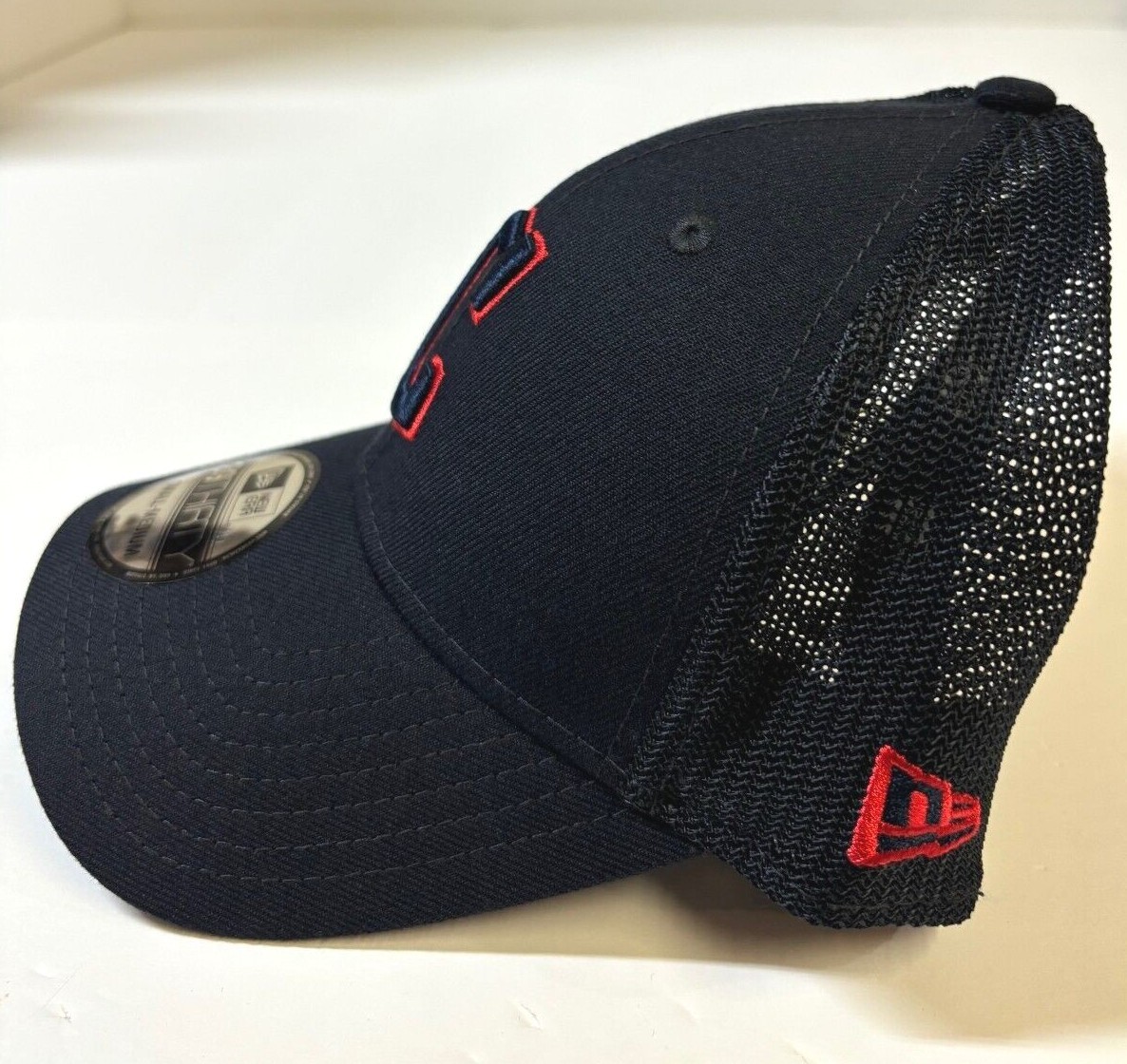 Picture 2 of 5