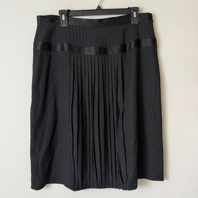BCBGMAXAZRIA Black Pleated Satin Trim Knee Length Skirt Size 12 SSA30603