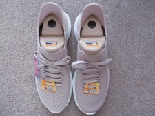 BNIB SKECHERS ULTRA FLEX 3.0 ELEVATED MOTION SLIP INS TRAINERS TAUPE SIZE UK 6