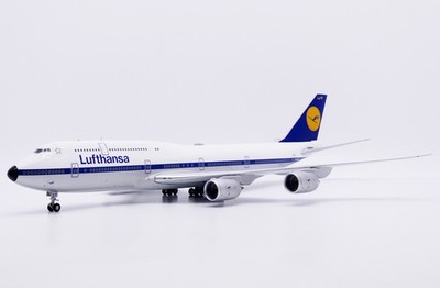 Lufthansa B747-8 Reg: D-ABYT ''Retro'' JC Wings Scale 1:200 Diecast Model XX20454
