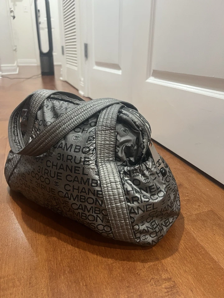 Auth CHANEL 31 RUE CAMBON Graphic Silver Nylon Tote Bag Purse Duffle Gym Bag - Image 3 of 4