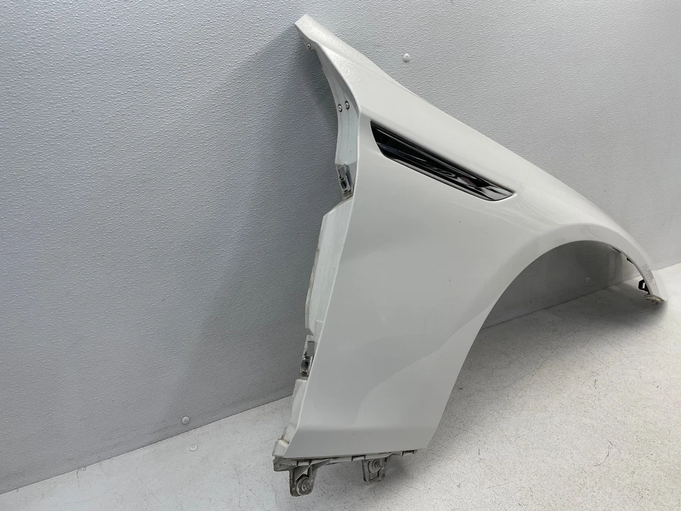 16 17 18 BMW 640i 650i F06 Right Pass Fender Shell Cover Panel White 1579 OEM - Image 2 of 4