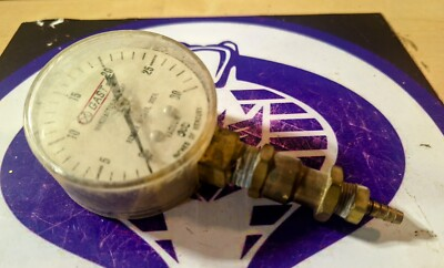#ad VINTAGE GAST PRESSURE GAUGE BENTON HARBOR MICHIGAN $11.99