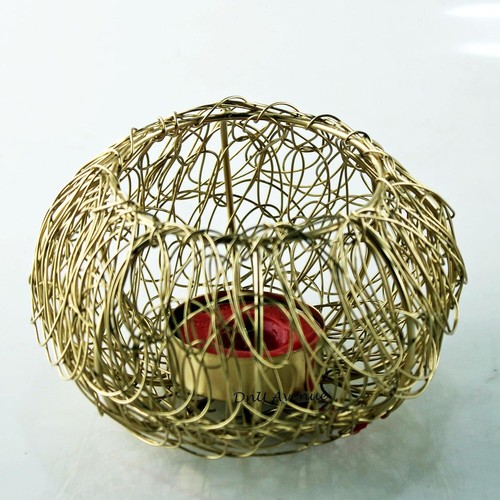 The Brass Wired Tealight Holder Set is a Stunning and Elegant Addition HomeDecor - Picture 5 of 22