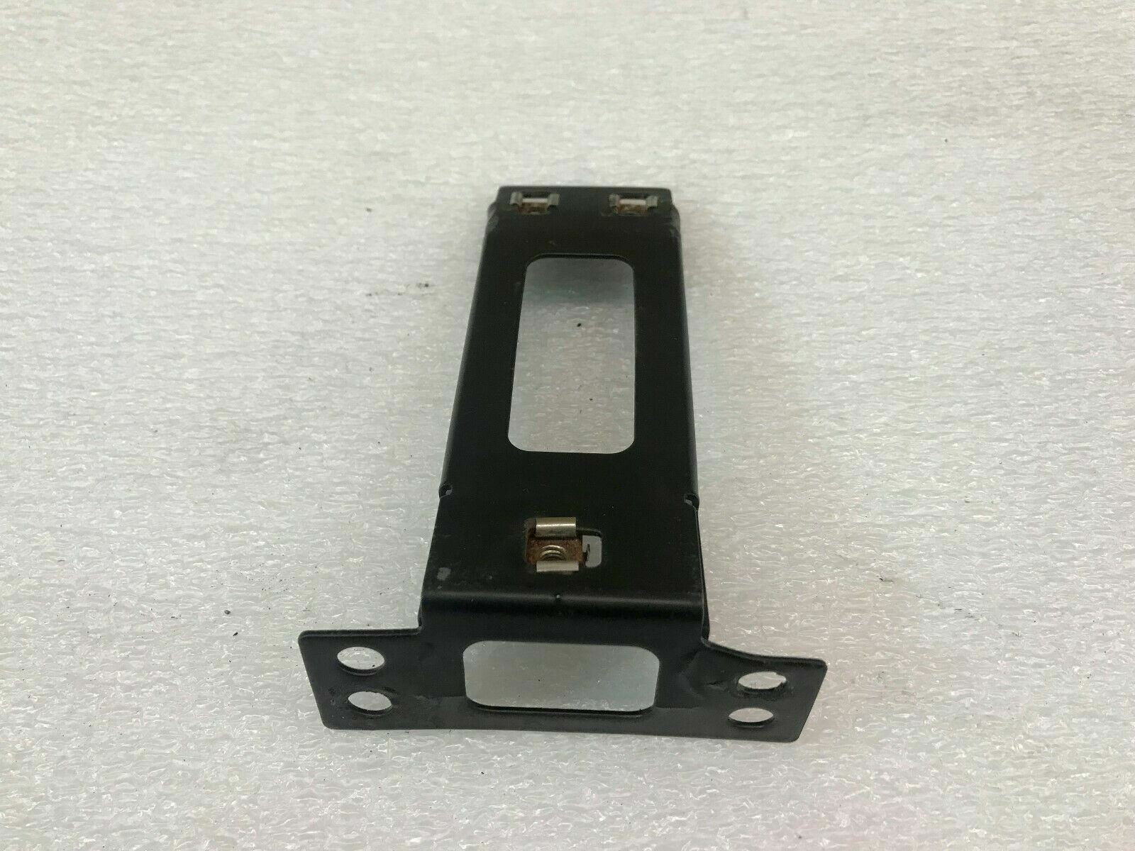LAMBORGHINI MURCIELAGO LP640 RIGHT SIDE ROCKER MOUNT BRACKET OEM 410813550