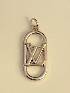 Louis Vuitton Silver Tone Zipper Pull Button Charm