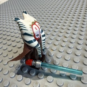 LEGO STAR WARS - Shaak Ti - Mini Fig / Mini Figure 7931