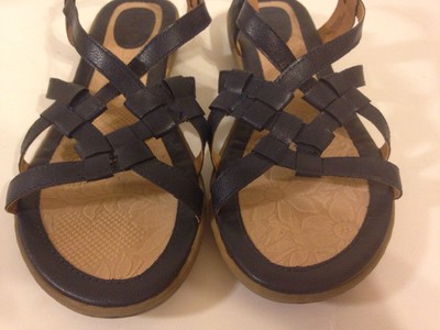 boc navy sandals