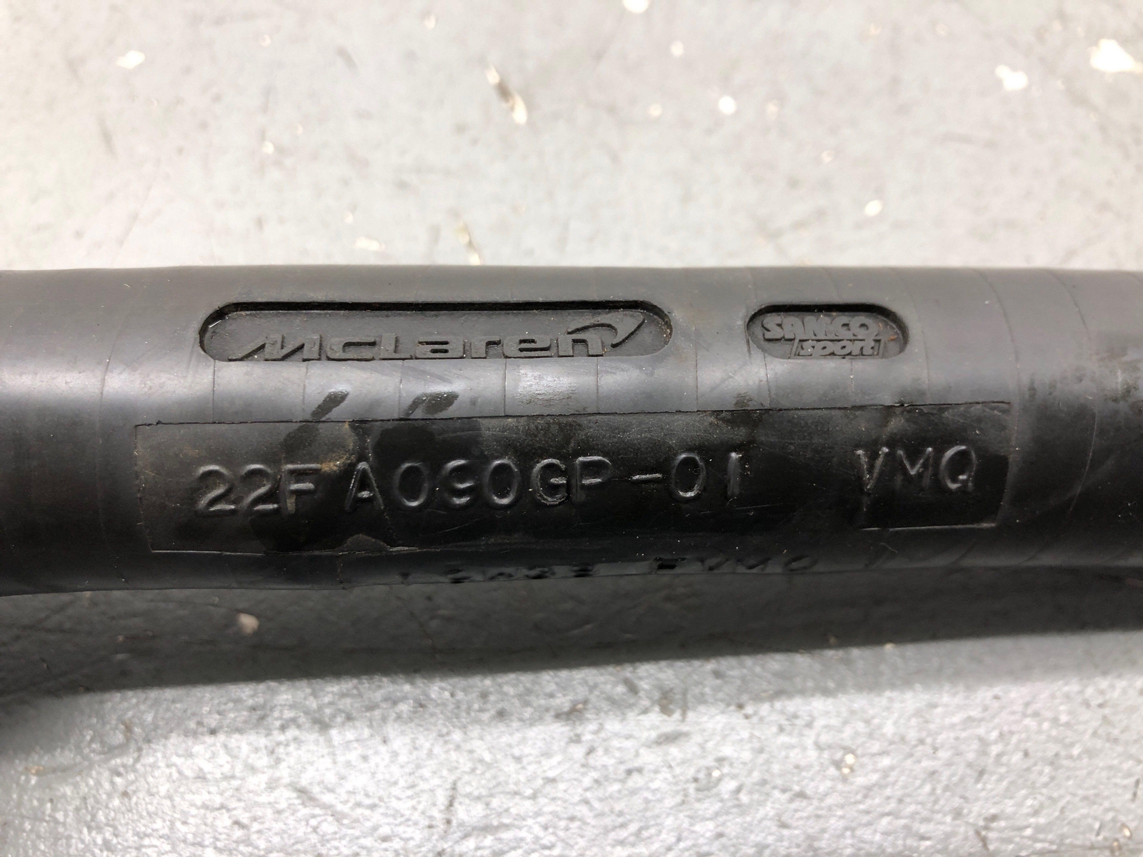 2020-2023 MCLAREN GT 4.0L ENGINE OIL MISC HOSE PIPE LINE 22FA080GP OEM 2021 2022