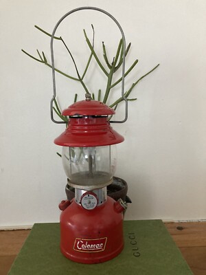 Vintage 1960 Coleman Model 200A Red Gas Single Mantle
