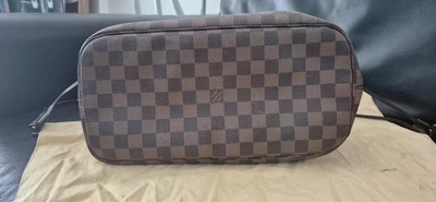 Louis Vuitton Neverfull