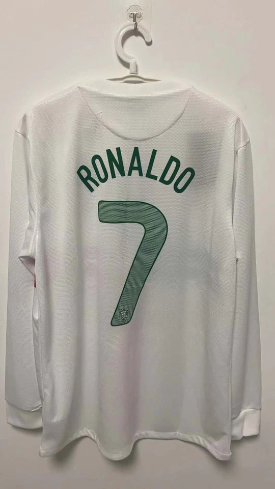 Camiseta deportiva retro premium manga larga CR7 Cristiano Ronaldo Portugal 2012 visitante #7 Foto 2 de 4
