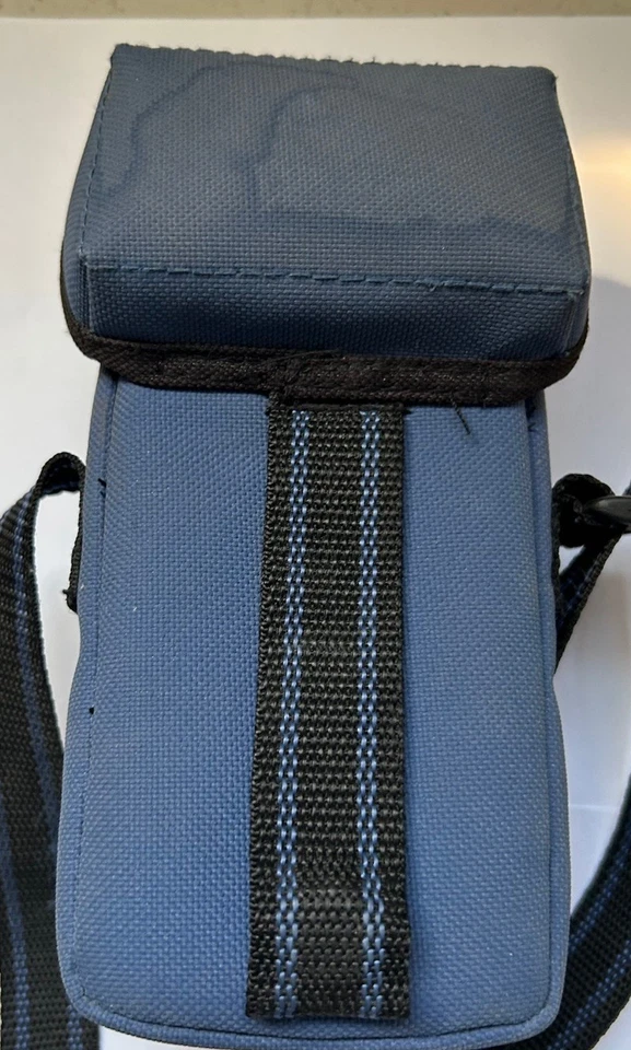 Vintage Blue Samsonite Canvas 2-Pouch Camera  And Film Holder Cross Body Strap - Image 4 of 4