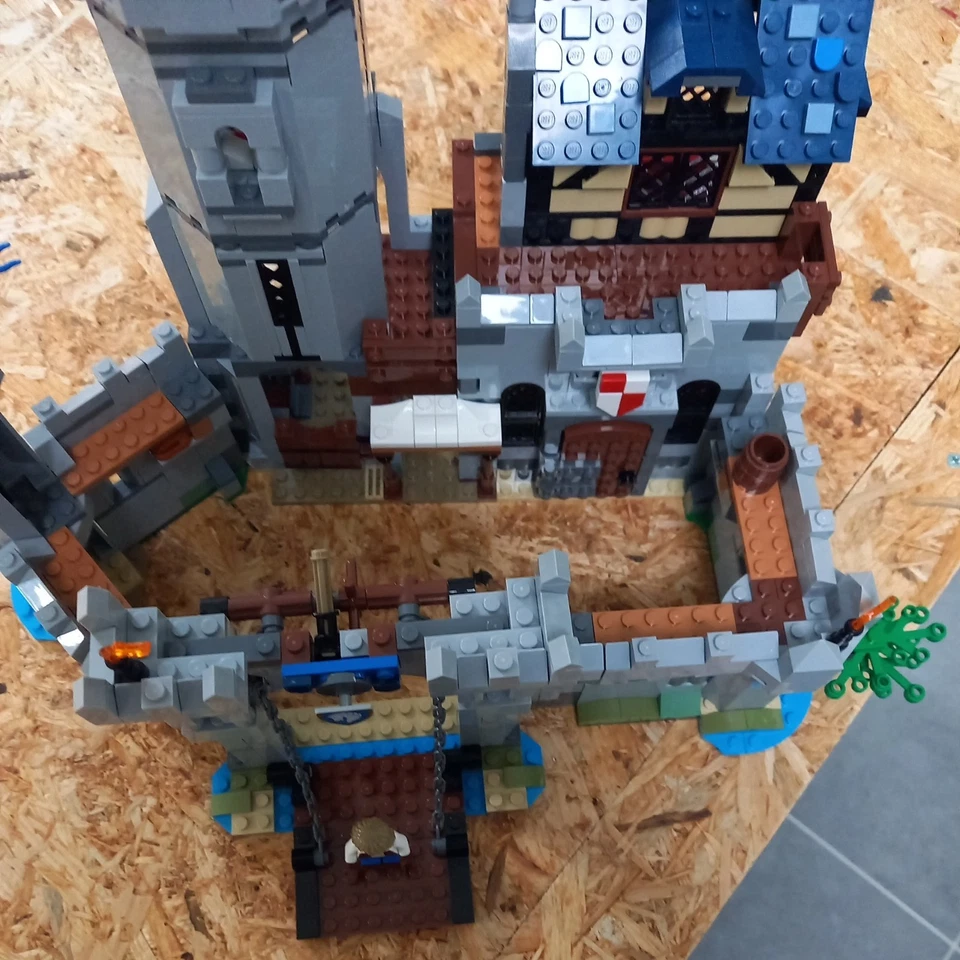 LEGO Creator 31168 Medieval Horse Knight Castle, photo 3 sur 5
