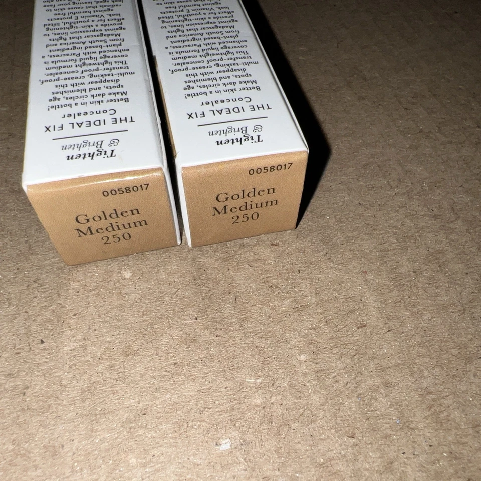 Corrector Laura Geller The Ideal Fix a prueba de pliegues 250 DORADO MEDIANO 0,13 oz X 2 Foto 2 de 4