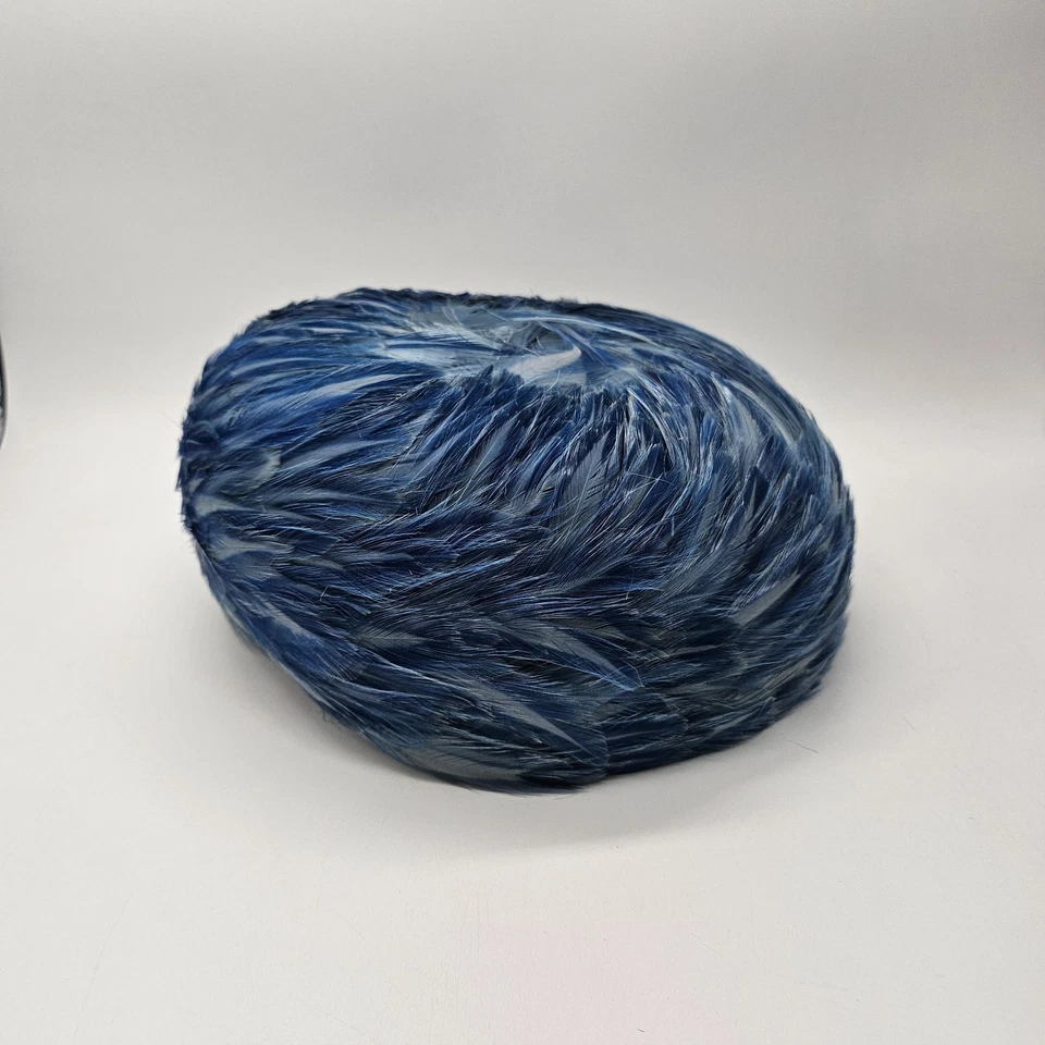 Sombrero Pastillero Pluma Azul Cobalto De Colección Hermosas Pinceladas Foto 4 de 4