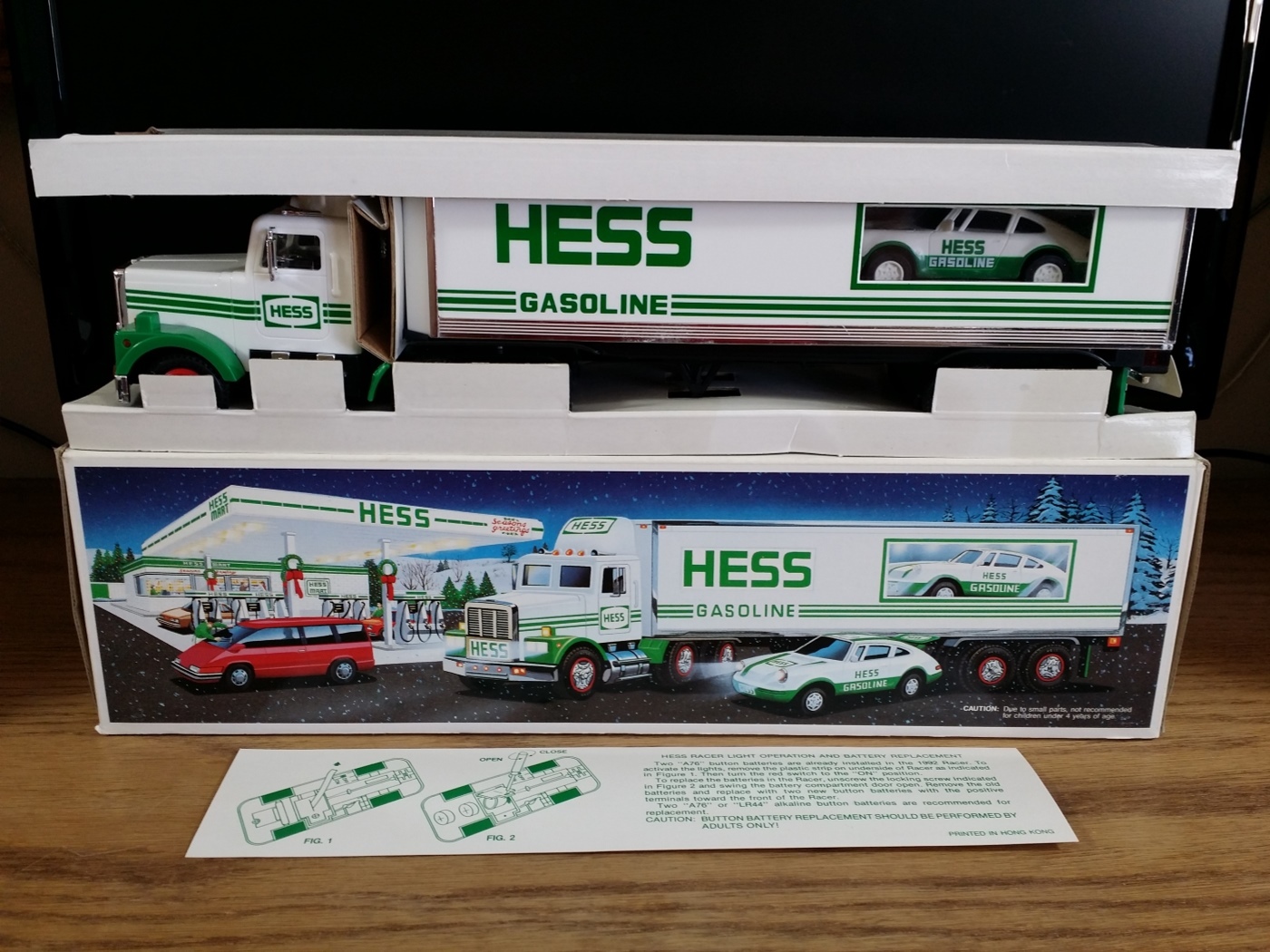 hess 18 wheeler and racer