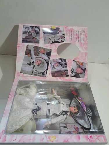 NIB Mattel Hollywood Legends Barbie 1992 11.5" Doll My Fair Lady Eliza Doolittle - Picture 9 of 10