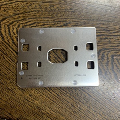 LGA-3647 Support de dissipateur de chaleur pour ventilateur de refroidissement LOTES ÉTROITS AZIF0090 - Photo 7/7