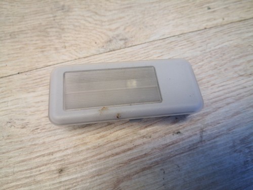 Innenraumleuchte Innenleuchte Innenbeleuchtung links BMW 3 E46 140929