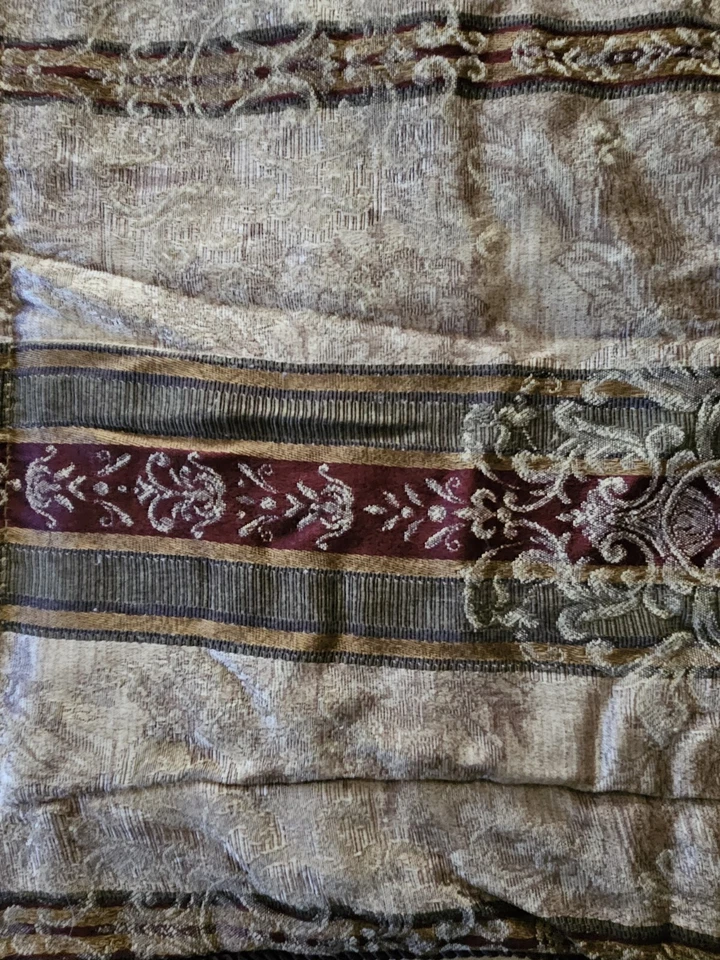 2 CROSCILL Dover Manor Dunhill TOWNHOUSE BURGUNDY & GOLD Pillow Shams King Size  - Image 4 of 4