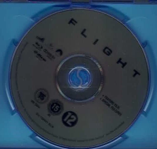 Flight [Blu-ray] [2012] , Denzel Washington  [Region Free] - Image 3 of 4
