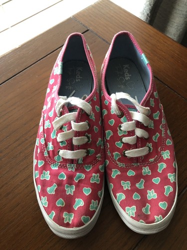 keds with bows