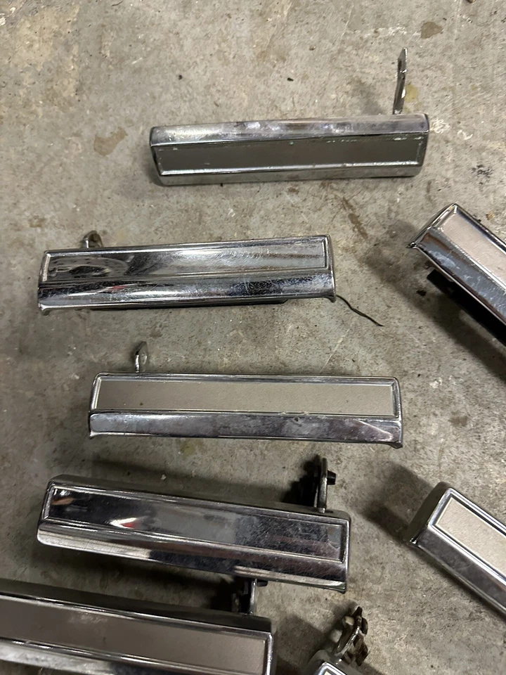 批量 门把手 适用于 82-94 雪佛兰 S10 80-90 Caprice 前铬金属 — 第 4/4 张图片