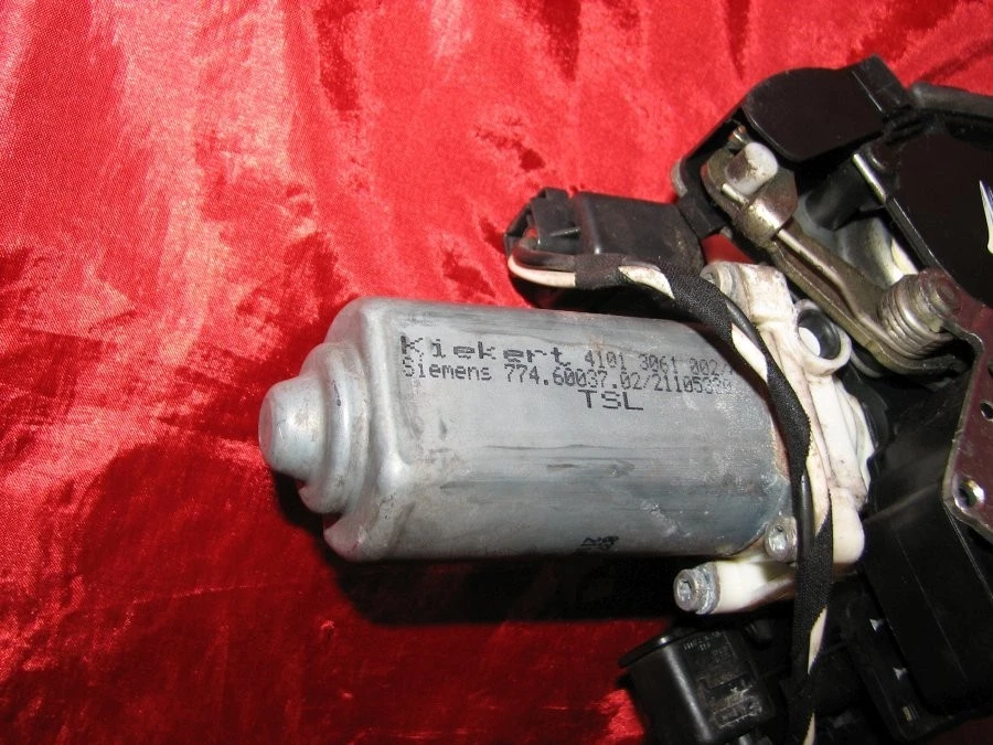 BMW E65 E66 7'ies REAR LEFT LH DOOR LOCK ACTUATOR LATCH SOFT CLOSE AUTOMATIC SCA - Imagem 2 de 3