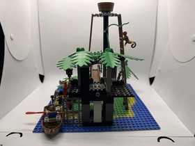 LEGO Pirates: Forbidden Island (6270) Complete w/  rough instructions 