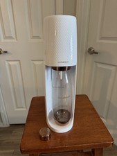 SodaStream Fizzi Soda Maker