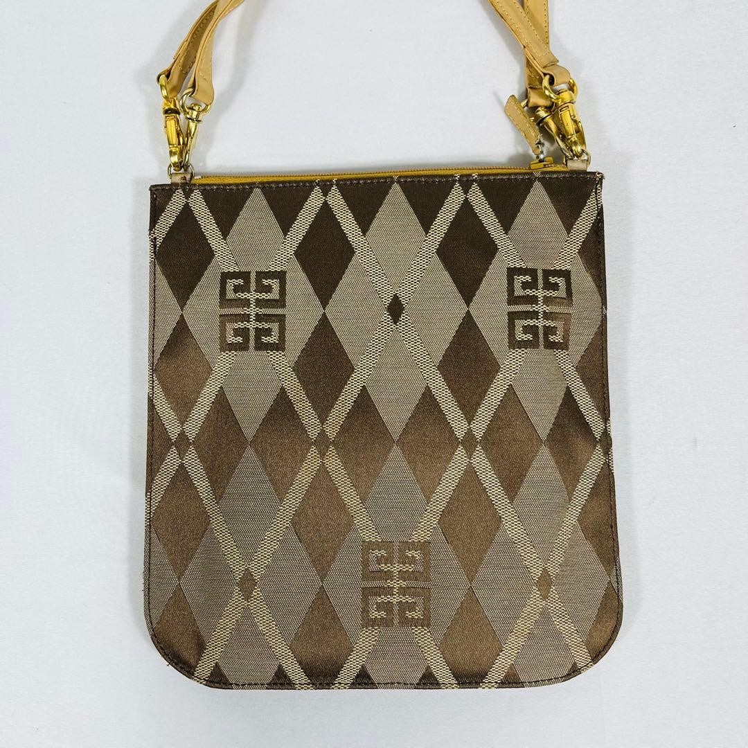 GIVENCHY Diamond Pattern Shoulder Smartphone Bag … - image 10