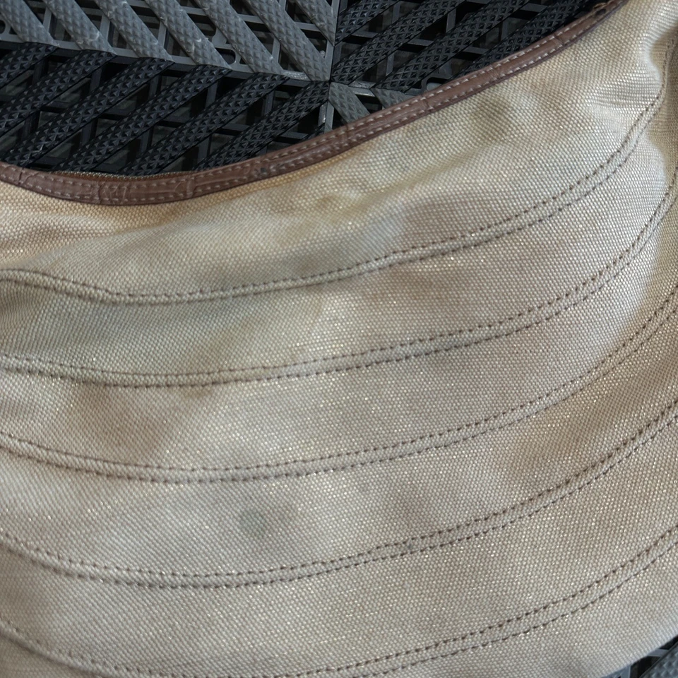 Bolso Hobo Liz Claiborne Beige Lona Cartera Cuero Marrón Borde Bolso de Hombro Foto 3 de 4