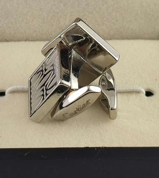 Conjunto de abotoaduras masculinas de luxo Cartier cor prata com caixa "frete rápido" - Imagem 4 de 4
