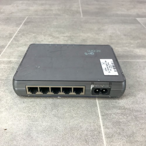 3Com 3CFSU05 Gigabit Switch 5 + PSU - Photo 4/6
