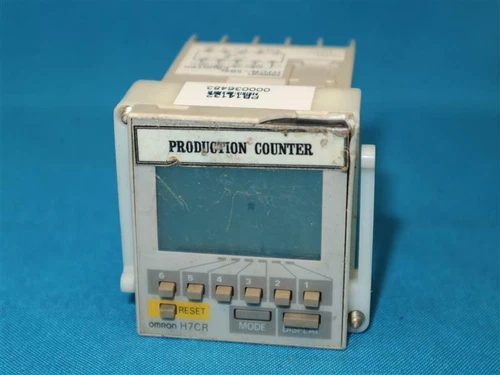 Omron  H7CR H7CR-SBSL Counter 12-24VDC w/ Breakage