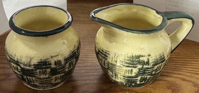 VINTAGE HAND PAINTED CREAMER & SUGAR BOWL MADE IN JAPAN