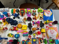 11 Lbs HUGE Lot 159 Happy Meal Toys Burger King McDonald s Fast Food 80/90s