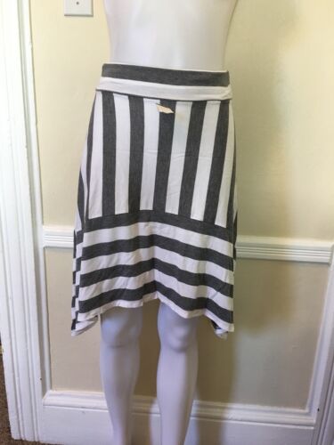 Gap Women’s Skirt Striped XS Size Bottom Nwot - Picture 2 of 8