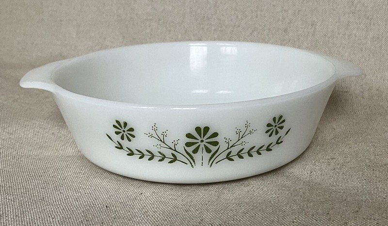 Vintage Oven Proof Round Milk Glass Green Daisy Floral Casserole Dish