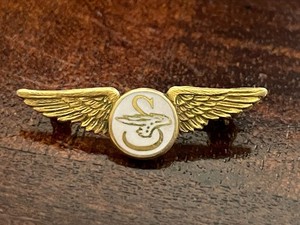 Vintage 14K Gold Sikorsky Wing Lapel Pilot Pin Pinback Badge RARE