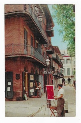 Vtg Postcard Litho Pirate's Alley New Orleans LA French Quarter Street Scene