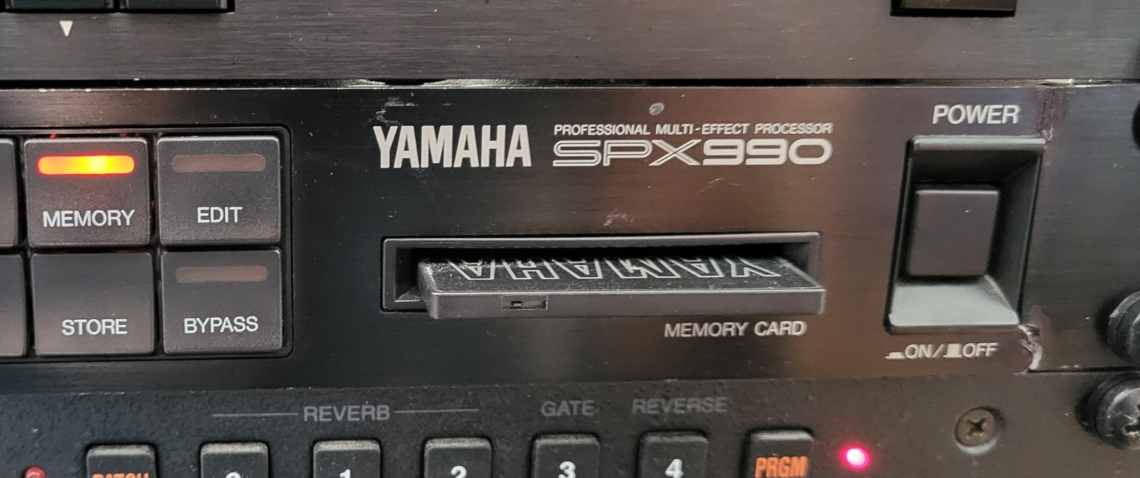 Yamaha SPX990 Professioneller Multieffekt-Prozessor mit MCD32 RAM Card